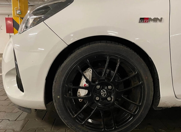 Toyota Yaris cena 77500 przebieg: 20000, rok produkcji 2017 z Warszawa małe 92